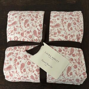 Laura Ashley Paisley Prance flannel sheet set. NWT